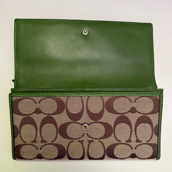 Coach Large Wallet - Picture 3 of 9